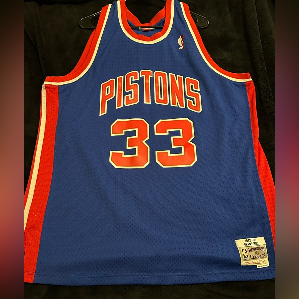 COPY - Mitchell and Ness Grant Hill jersey